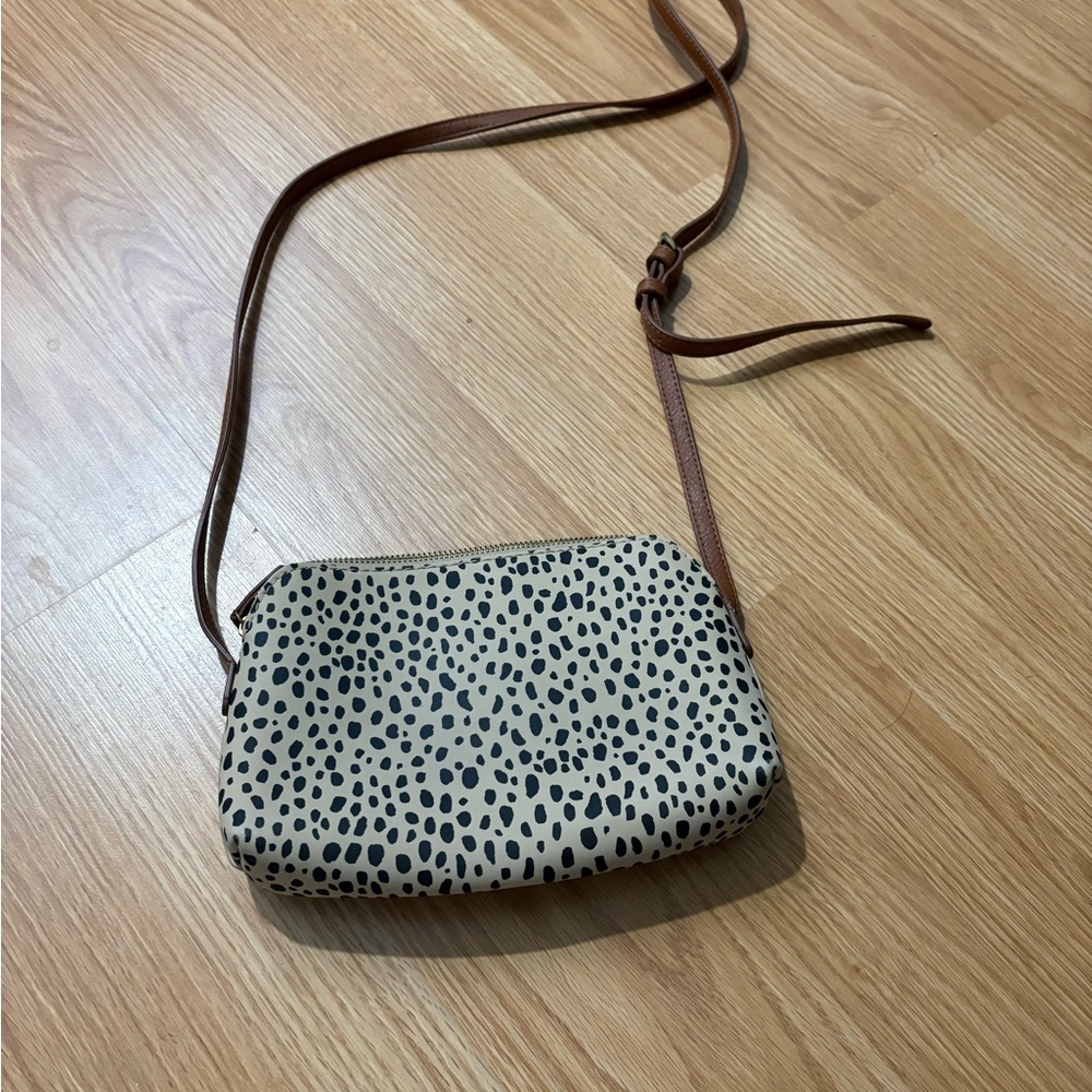 Cheetah print crossbody bag